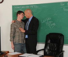 Troy Michaels and William Vas porn pictures